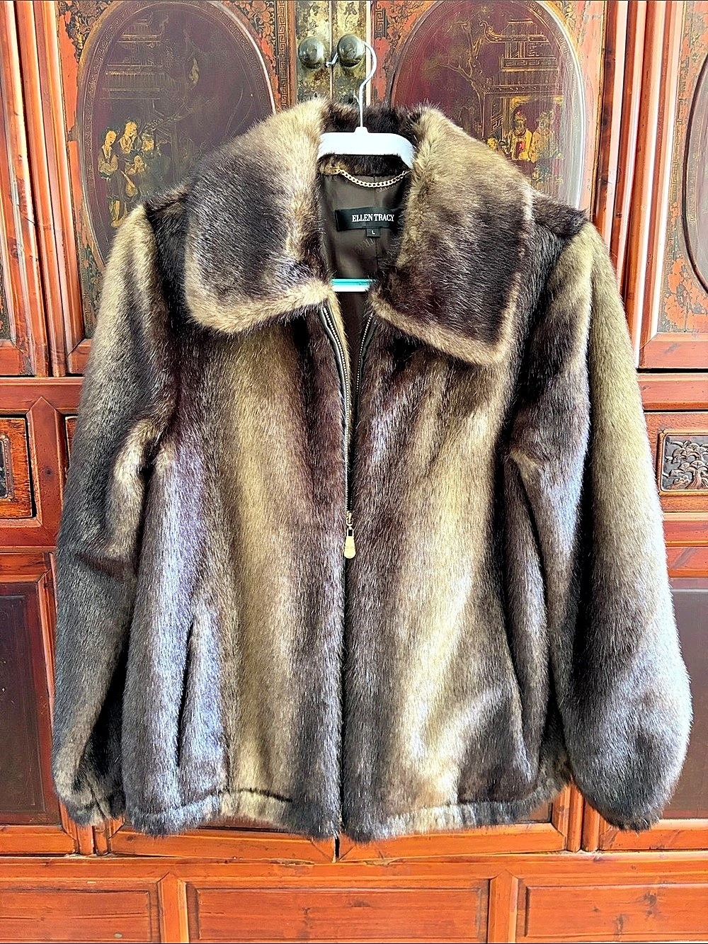 Ellen Tracy Faux Fur Jacket in Brown Size Large Like New